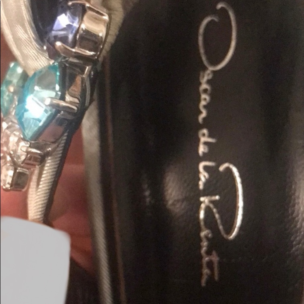 Oscar de la Renta - Picture 2 of 4